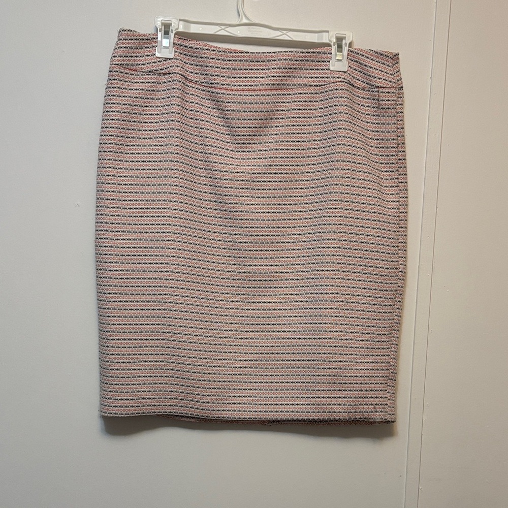 Classic Striped Pencil Skirt